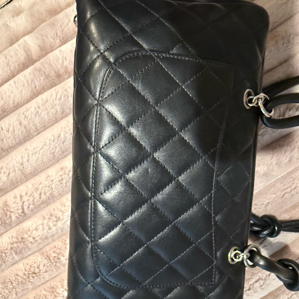Chanel Black Quilted Shoulder Bag - Picture 7 of 15